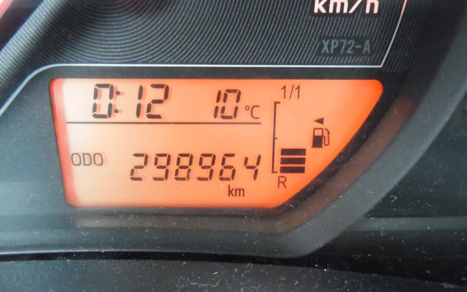 Toyota Yaris cena 9900 przebieg: 298000, rok produkcji 2013 z Lubień Kujawski małe 326